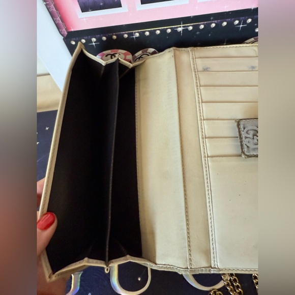 GUCCI GG Guccissima Leather Long Wallet with Chain - Picture 13 of 16